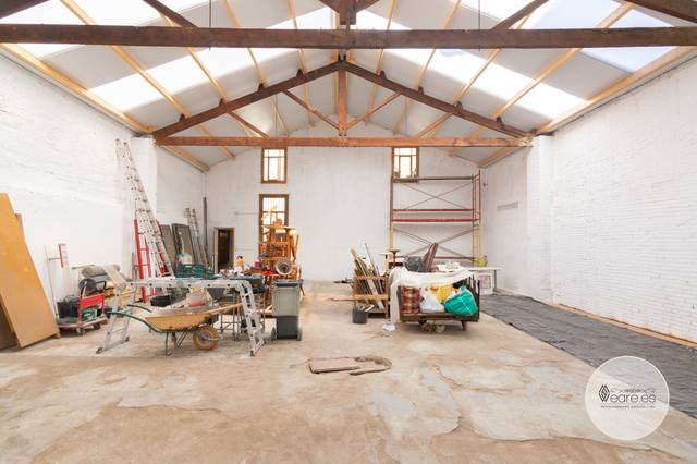 Nave industrial en Venta en Passatge de Grau, 2 en El Turó de la Peira