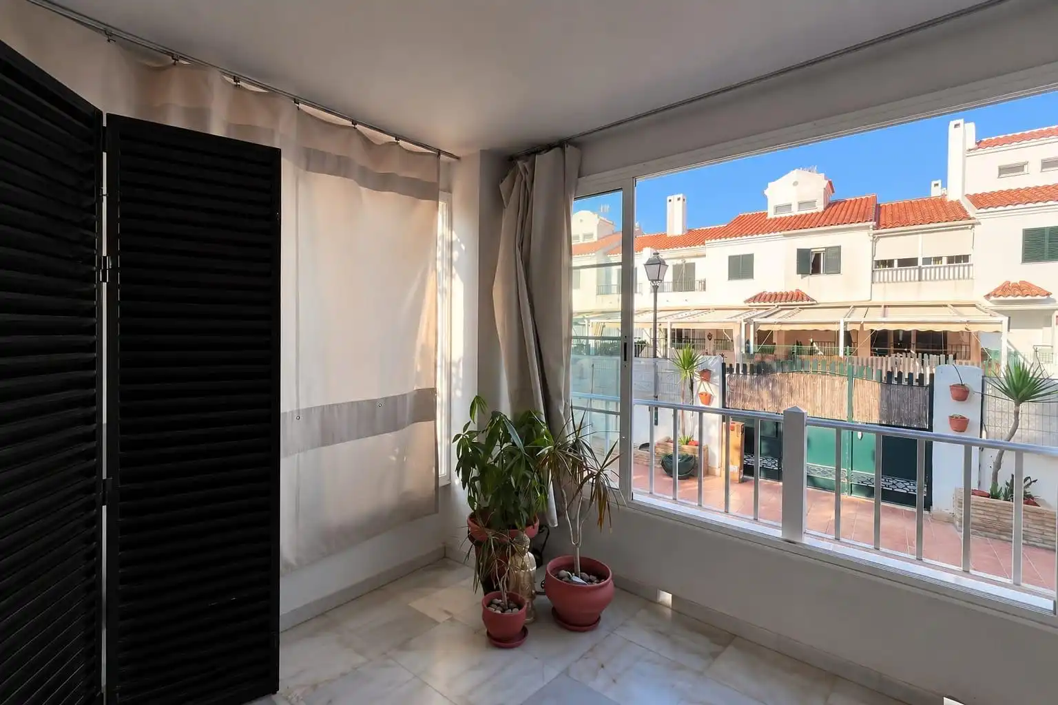 Habitación de Casa adosada en venta en El Rompido con Terraza, Amueblado y Balcón