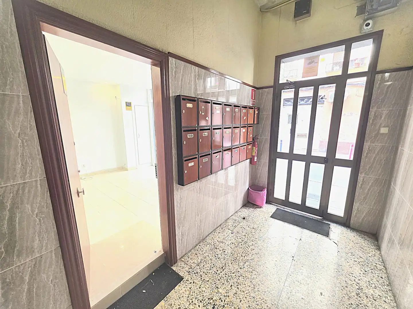 Loft zum Verkauf in L'Hospitalet de Llobregat mit Klimaanlage, Terrasse und Abstellraum