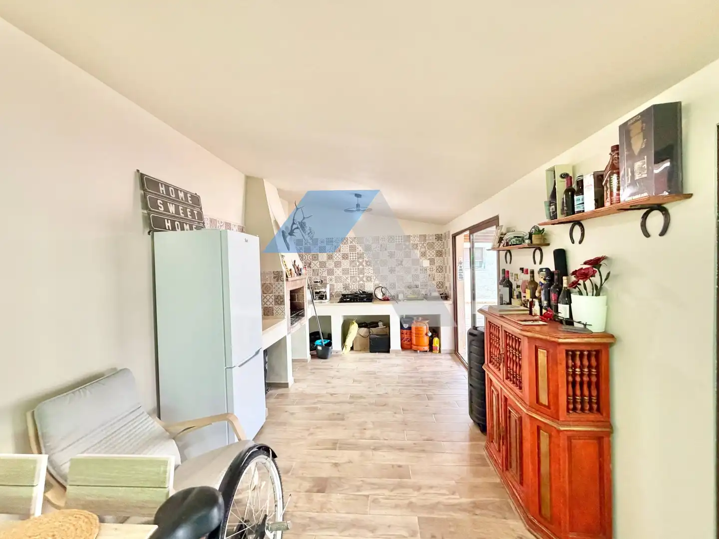 Cuina de Casa o xalet en venda en San Vicente del Raspeig / Sant Vicent del Raspeig amb Jardí privat
