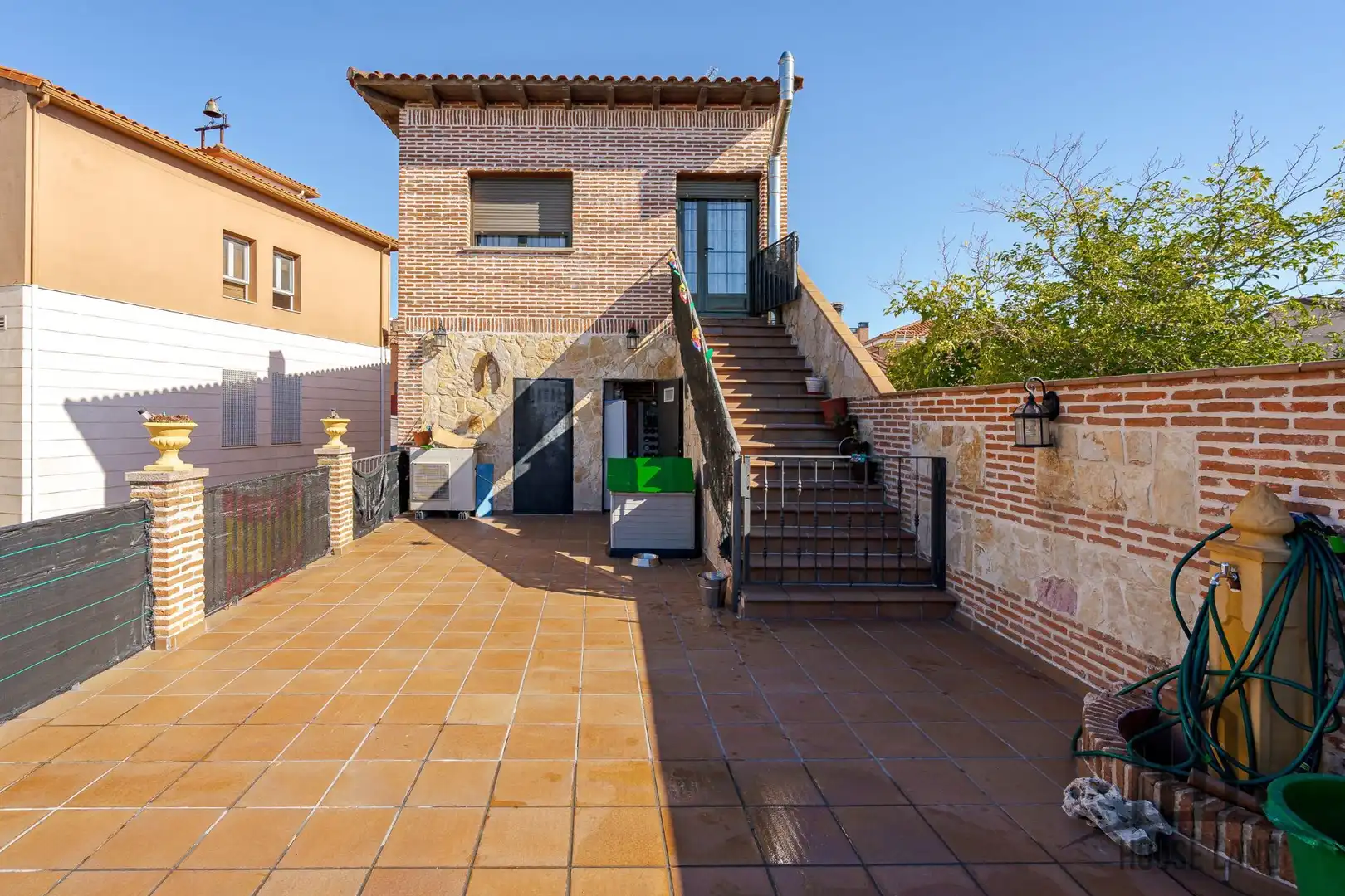 Vista exterior de Casa o chalet en venta en Ribatejada con Aire acondicionado, Calefacción y Trastero