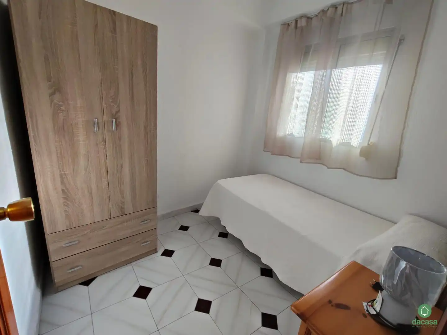 Habitación de Piso de alquiler en Huelva con Terraza, Amueblado y Horno