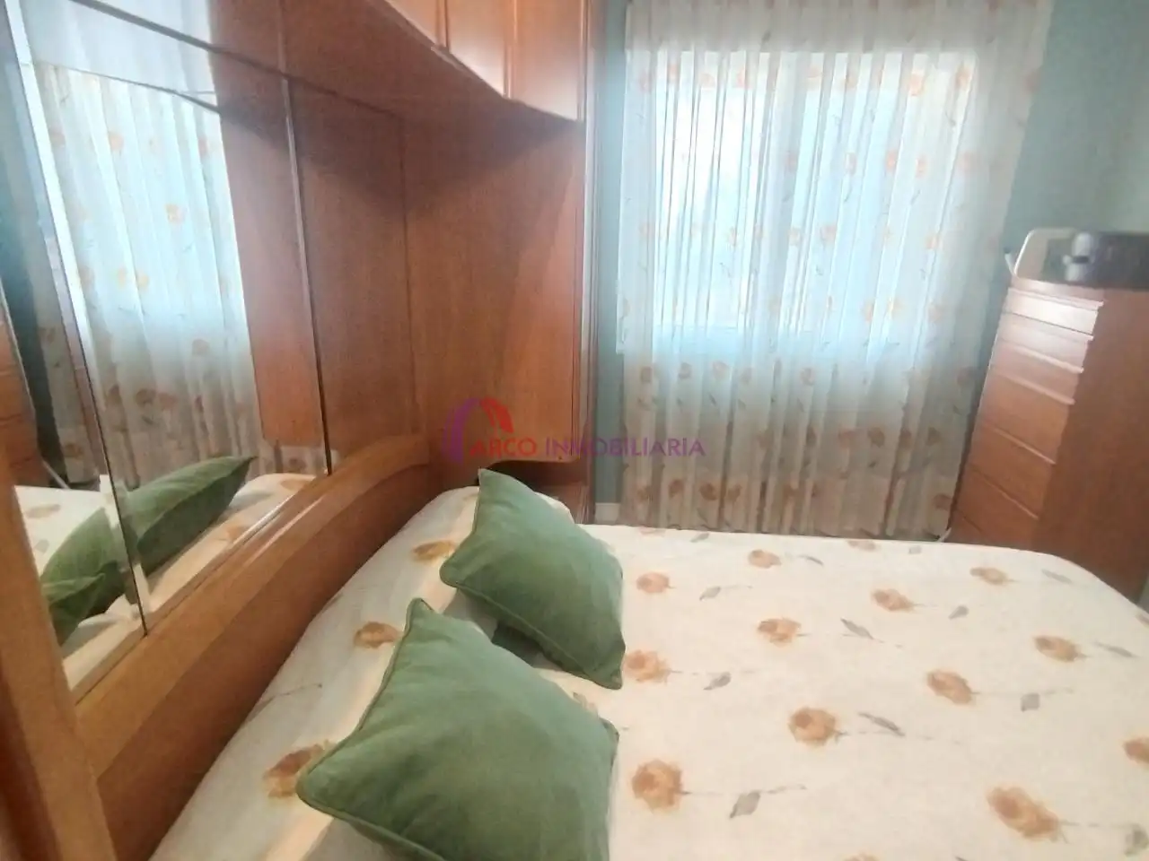 Habitación de Piso en venta en Burgos con Calefacción y Amueblado