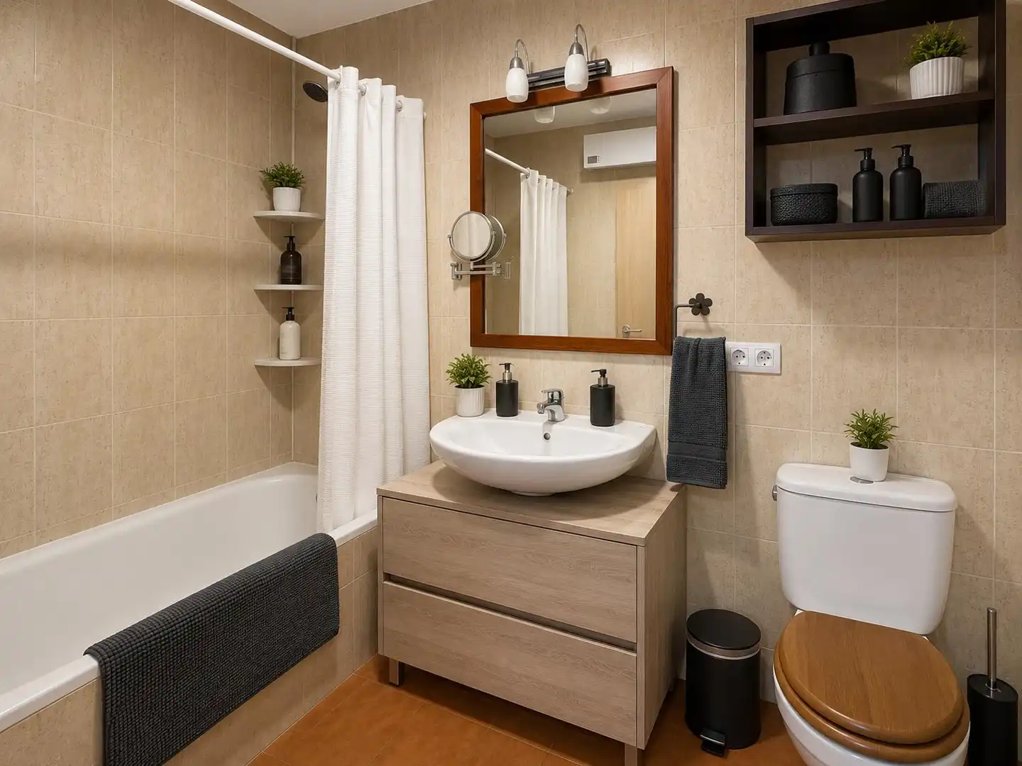 Baño de Piso en venta en Algeciras con Aire acondicionado, Parquet y Terraza