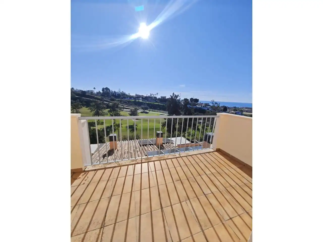 Terraza de Piso en venta en Vélez-Málaga con Amueblado