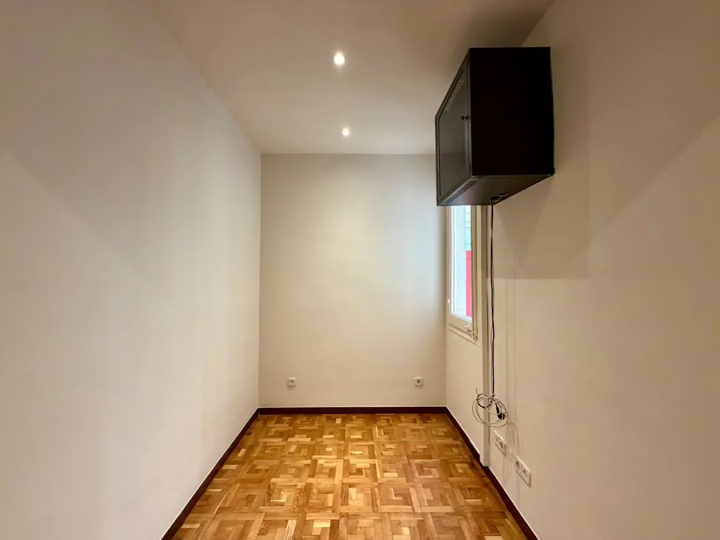 Office space with lift to rent in Carrer de Balmes 181, imagen 21
