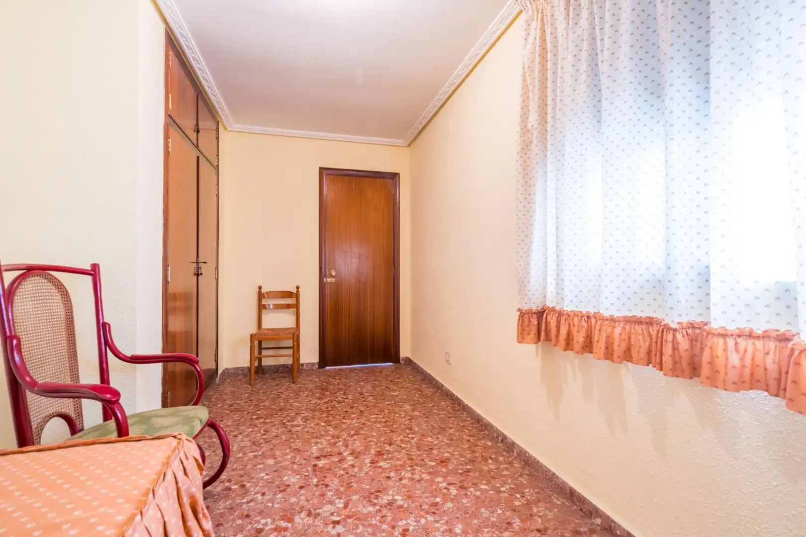 Casa adosada en venta en Sagunto / Sagunt con Terraza