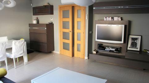 Foto 3 de Casa adosada en venda a Hispanoamérica - Comunidades, Madrid