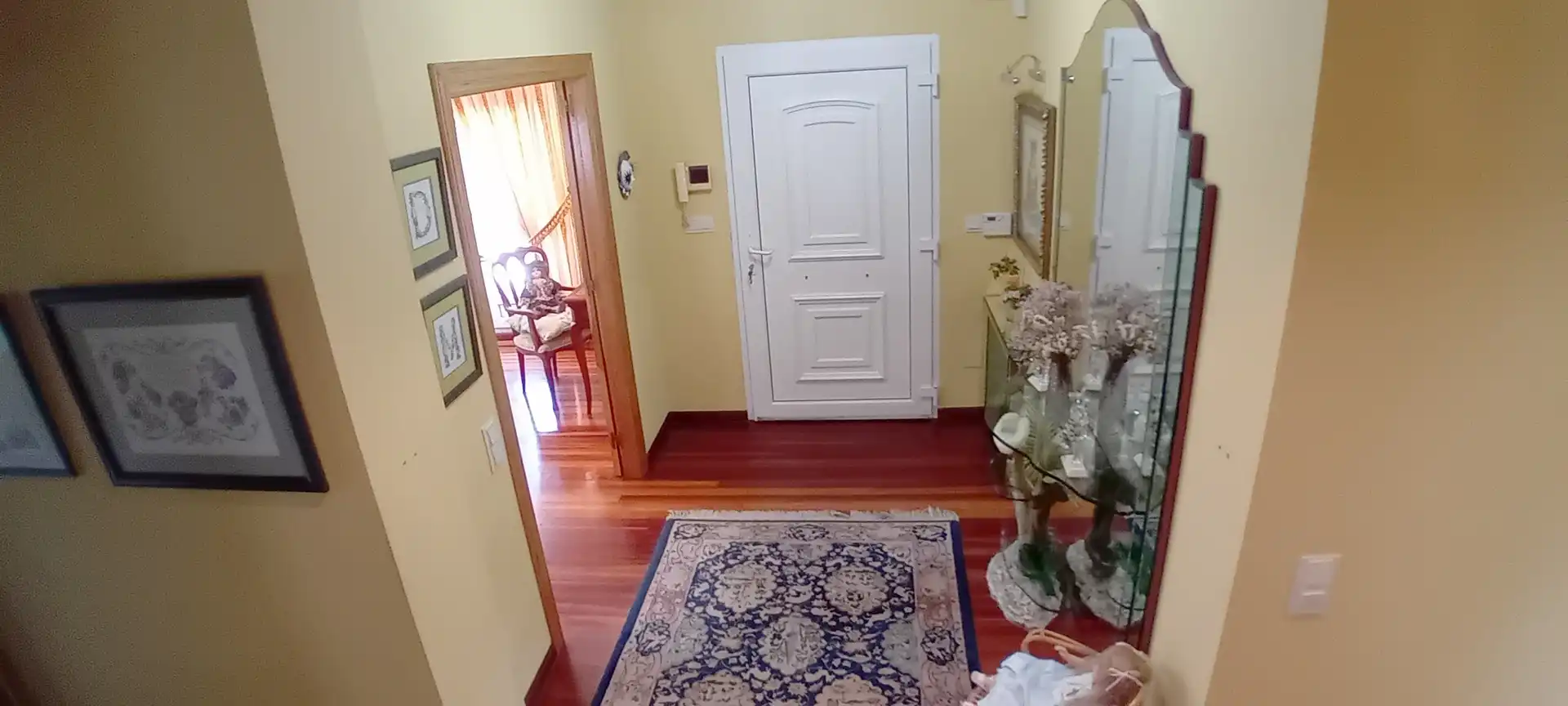 Casa o xalet en venda en Parres amb Calefacció, Jardí privat i Parquet