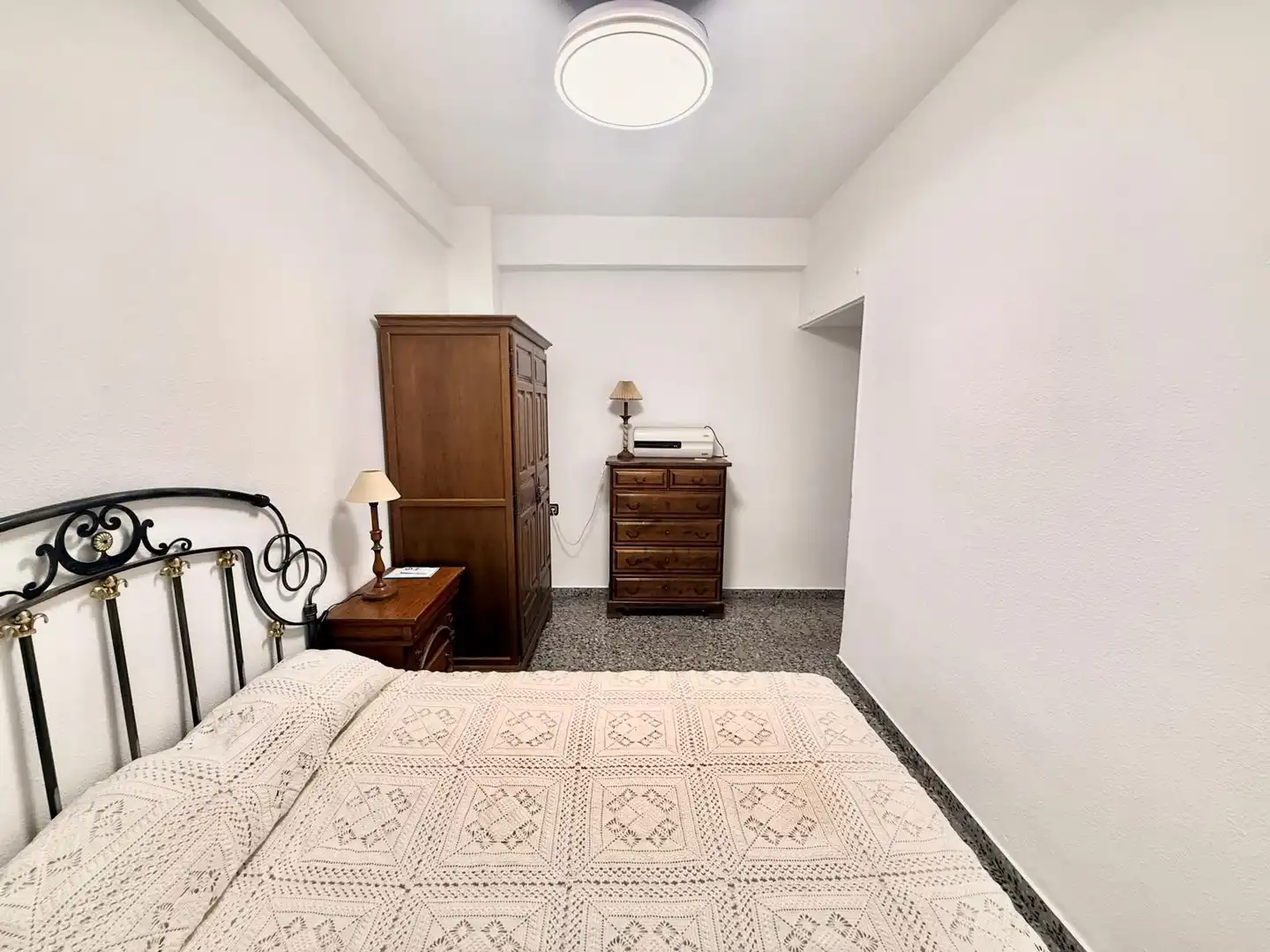 Dormitori de Apartament de lloguer en Alicante / Alacant amb Aire condicionat, Moblat i Balcó