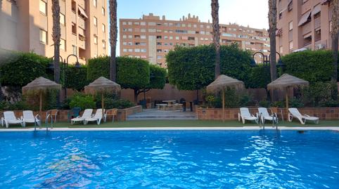 Foto 2 de Pis en venda a Calle Médico Vicente Reyes, Garbinet - Parque de las Avenidas, Alicante / Alacant