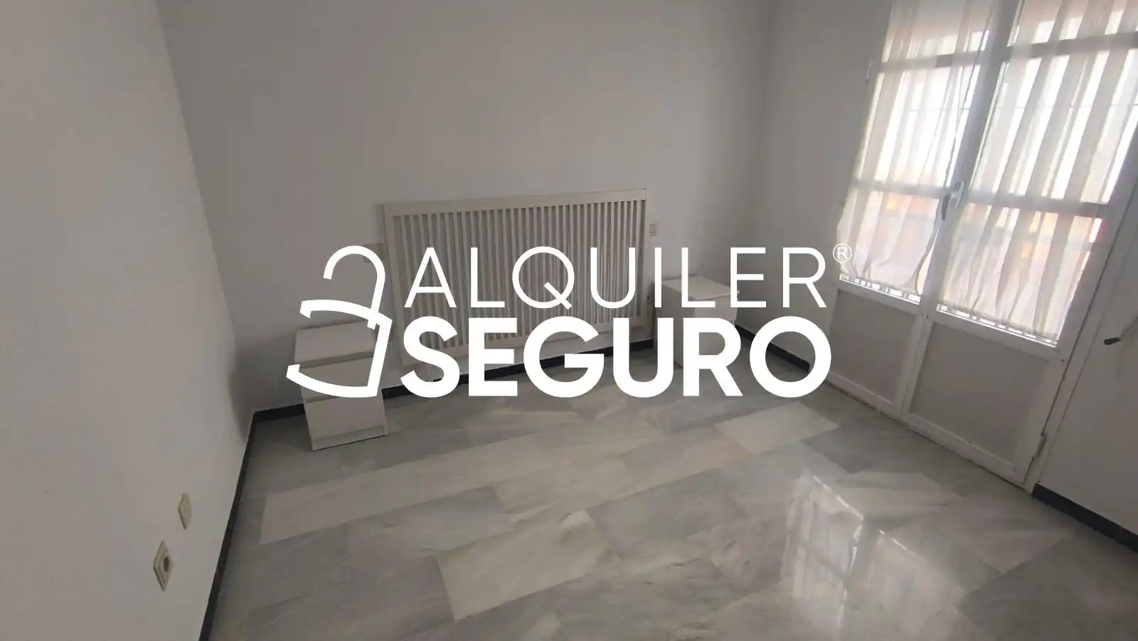 Exterior view of Flat for rent in Sevilla  with Air Conditioner and Furnished