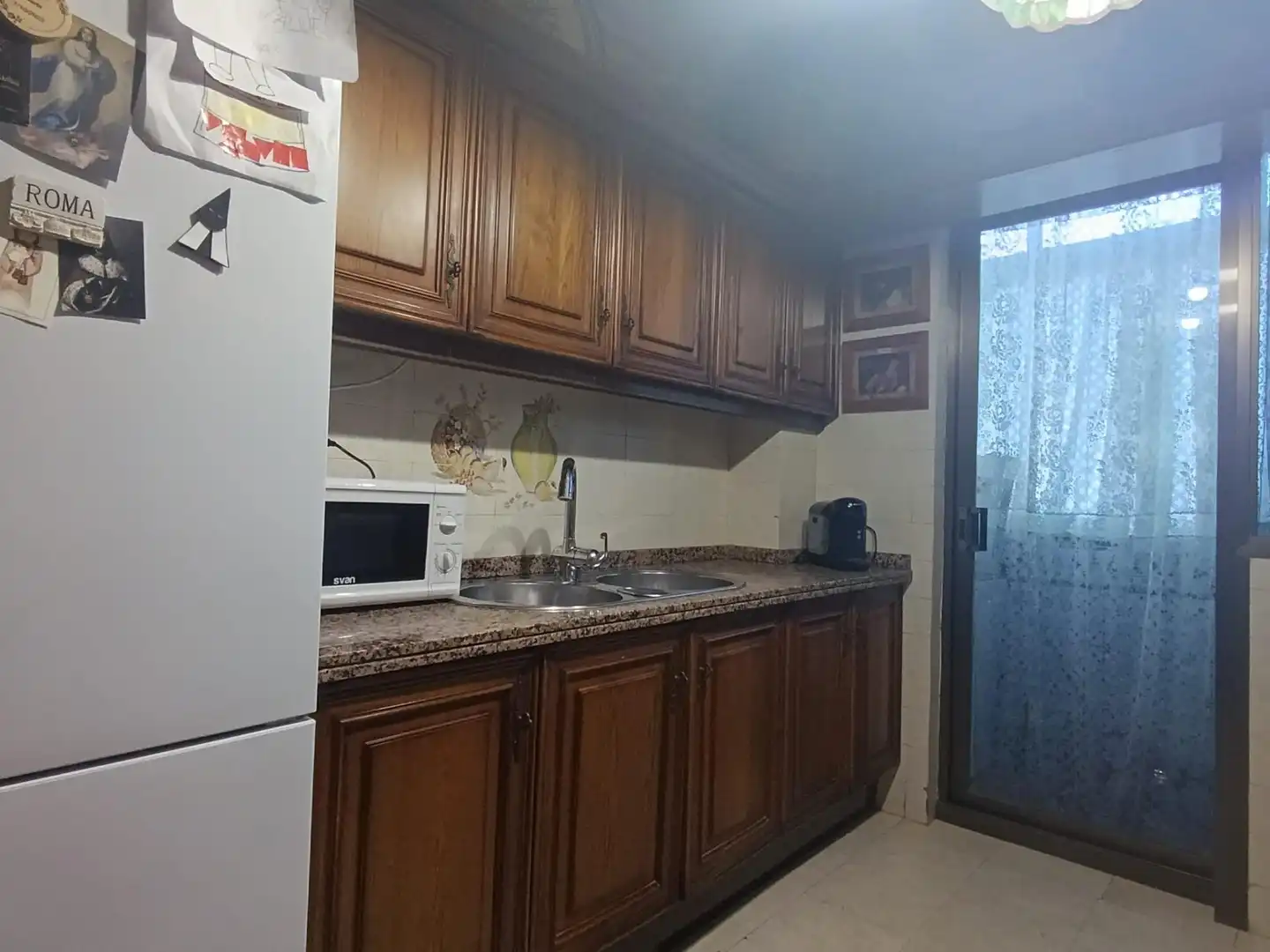 Kitchen of Flat for sale in Sevilla  with Air Conditioner and Heating