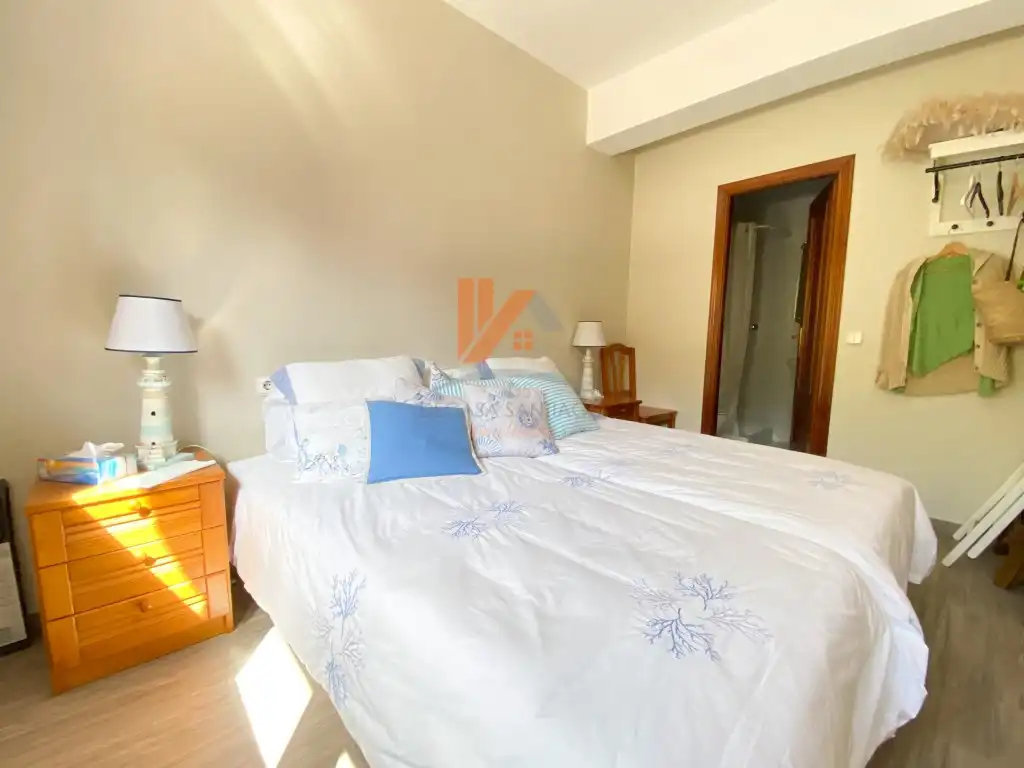 Dormitori de Casa o xalet en venda en Porto do Son amb Aire condicionat, Terrassa i Rentadora