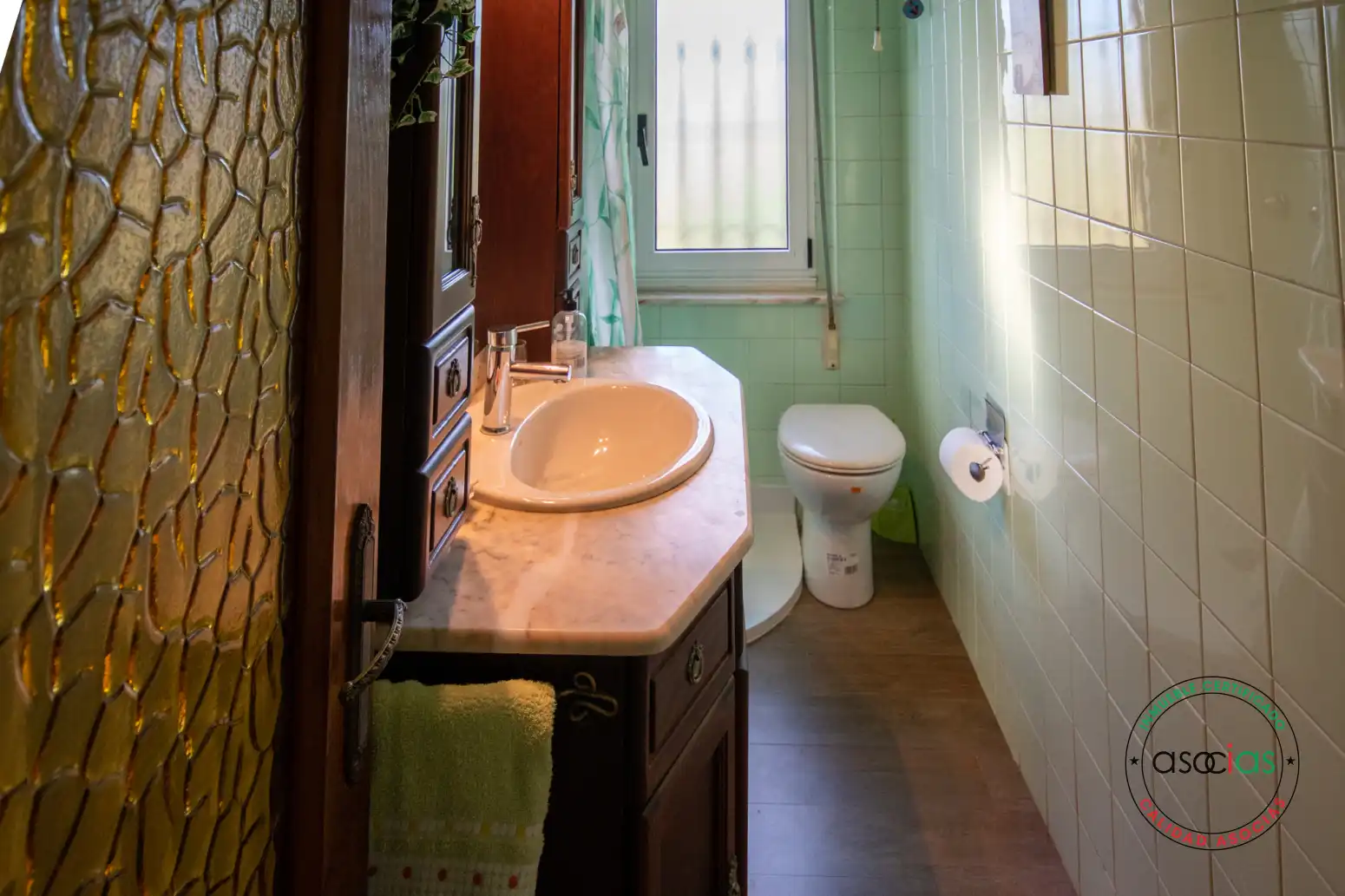 Baño de Casa o chalet en venta en Villaviciosa con Calefacción, Jardín privado y Parquet