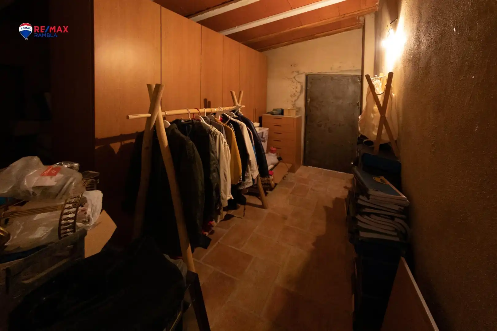 Finca rústica en venta en Montbrió del Camp