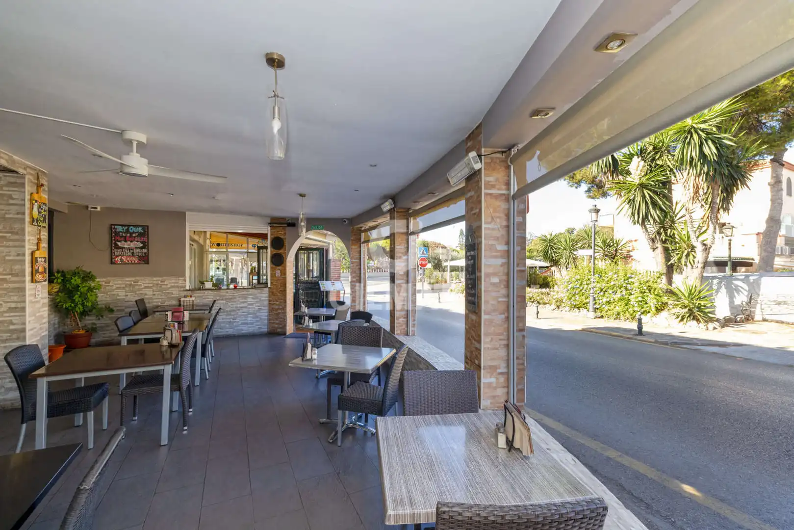 Edificio en venta en Estepona