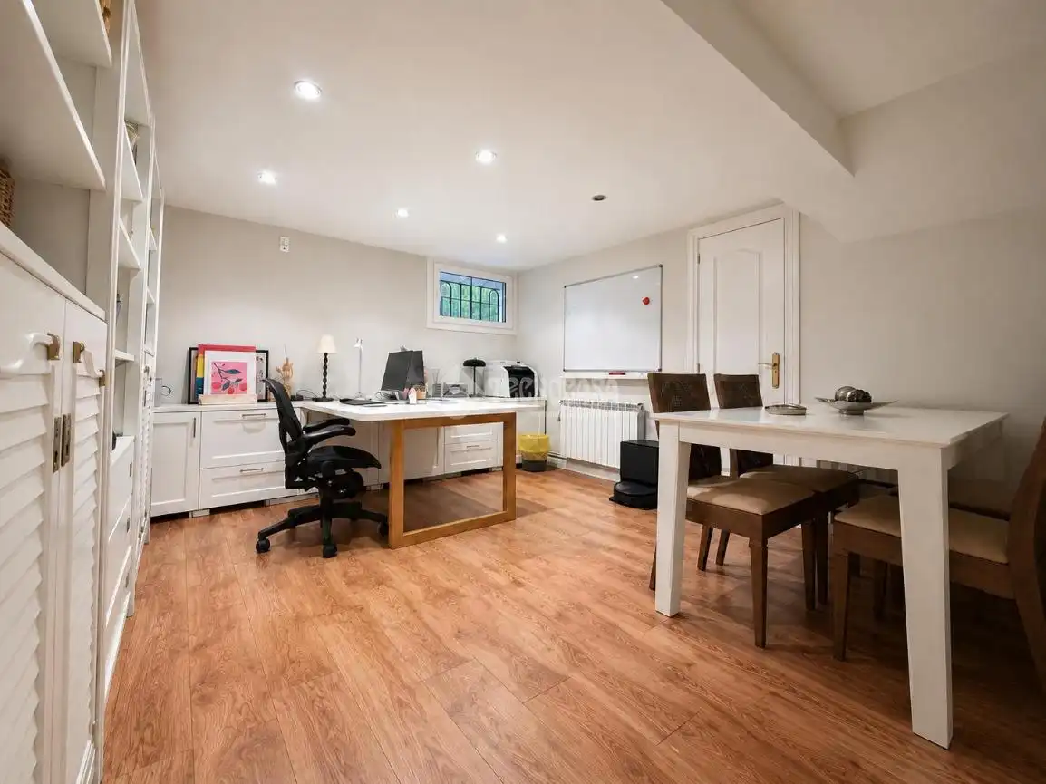 Piso en venta en Alcalá de Henares con Aire acondicionado, Calefacción y Terraza