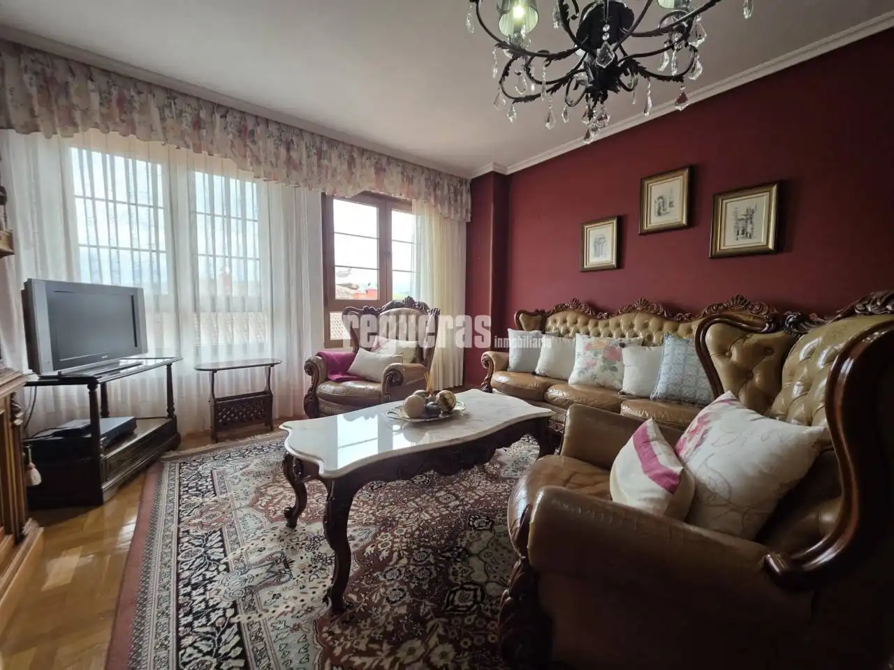 Wohnzimmer von Wohnung zur Miete in Centro