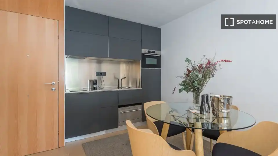 Flat with terrace to rent in Sarrià - Sant Gervasi, imagen 3