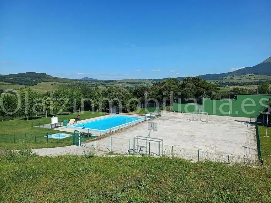 Swimming pool of Houses for sale in Valle de Mena  with Heating, Terrace and Storage room