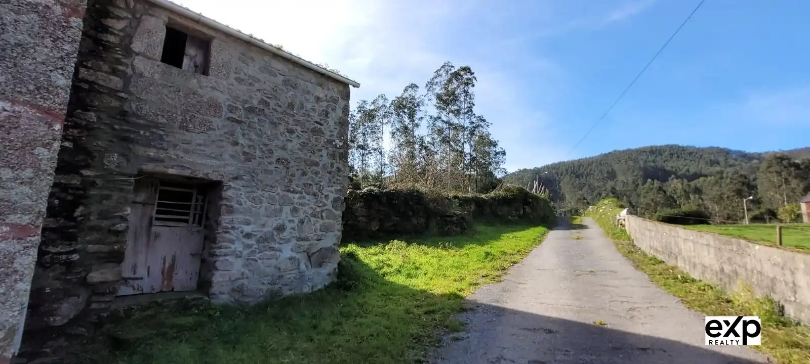 Exterior view of Detached homes for sale in O Valadouro    with Furnished