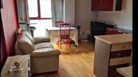 Foto 4 de Piso en venta en Calle Carmelo, El Pilar - La Estación, Talavera de la Reina