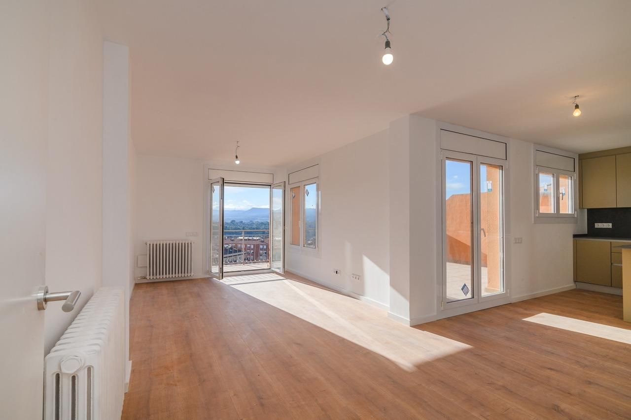 Living room of Attic for sale in Manresa  with Heating, Parquet flooring and Terrace