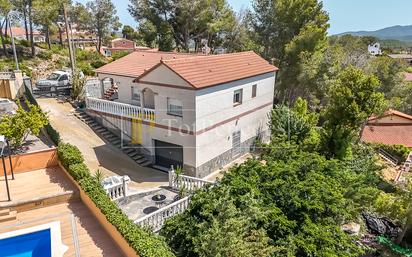 Vista exterior de Casa o xalet en venda en Olivella amb Aire condicionat, Terrassa i Piscina