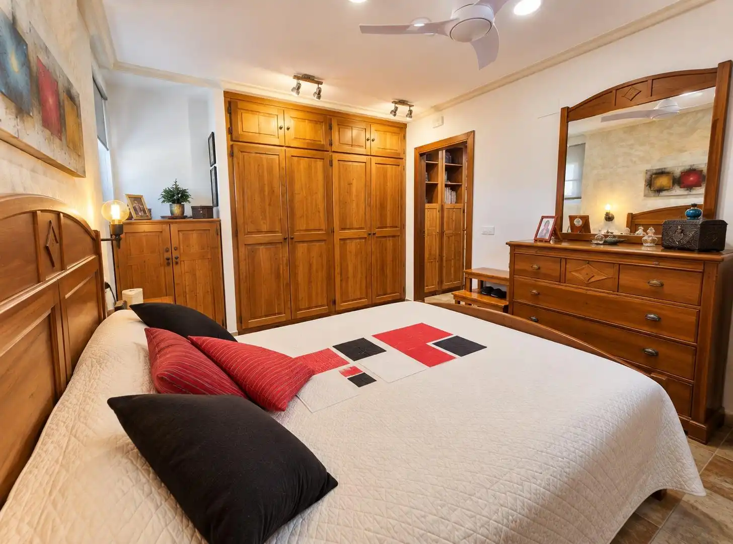 Habitación de Casa o chalet en venta en Petrer, Alicante