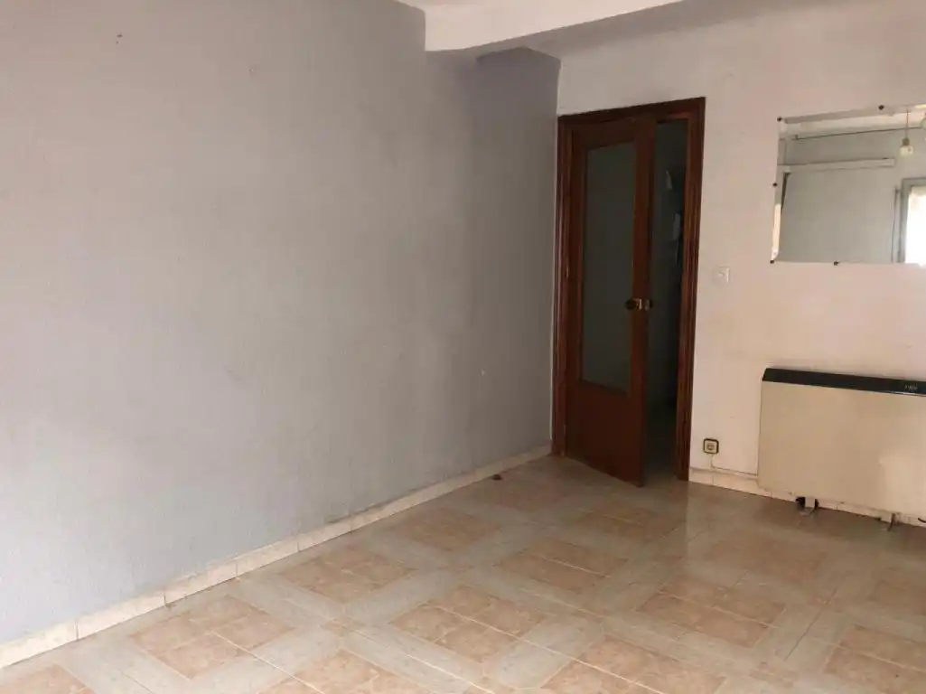 Dormitori de Pis en venda en Coslada