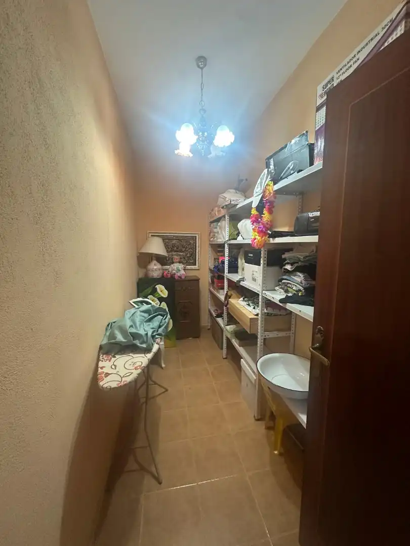Casa o chalet en venta en Villarrobledo con Jardín privado, Terraza y Trastero