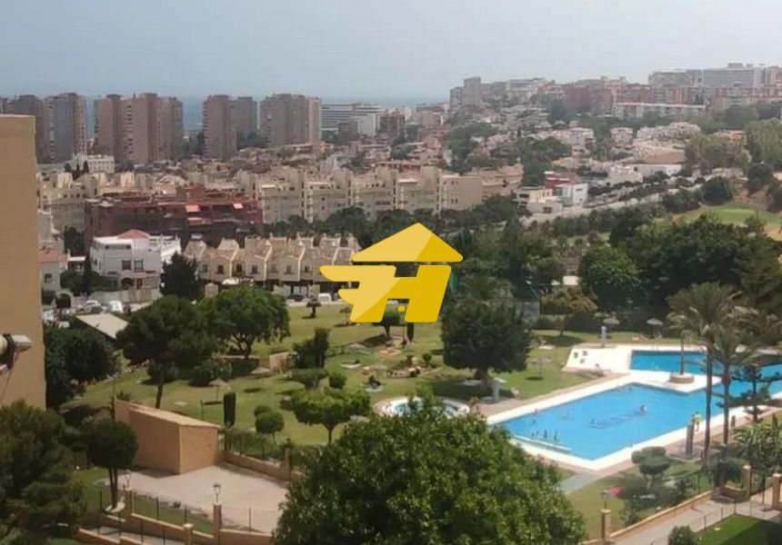 Exterior view of Flat for sale in Torremolinos  with Air Conditioner, Private garden and Swimming Pool