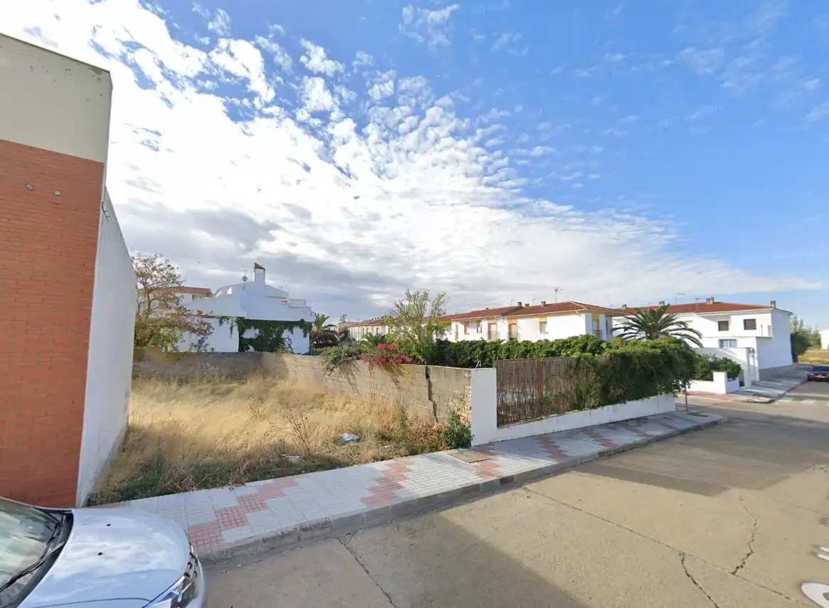 Residential land for sale in Calle Doctor Fleming 45