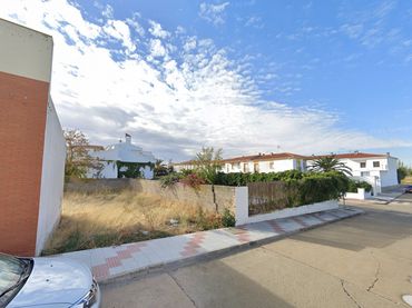 Residential land for sale in Calle Doctor Fleming 45