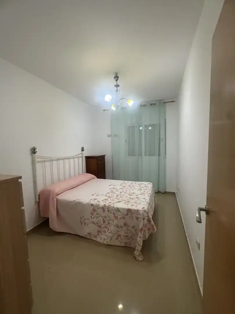 Bedroom of Flat for rent in Cartagena ciudad