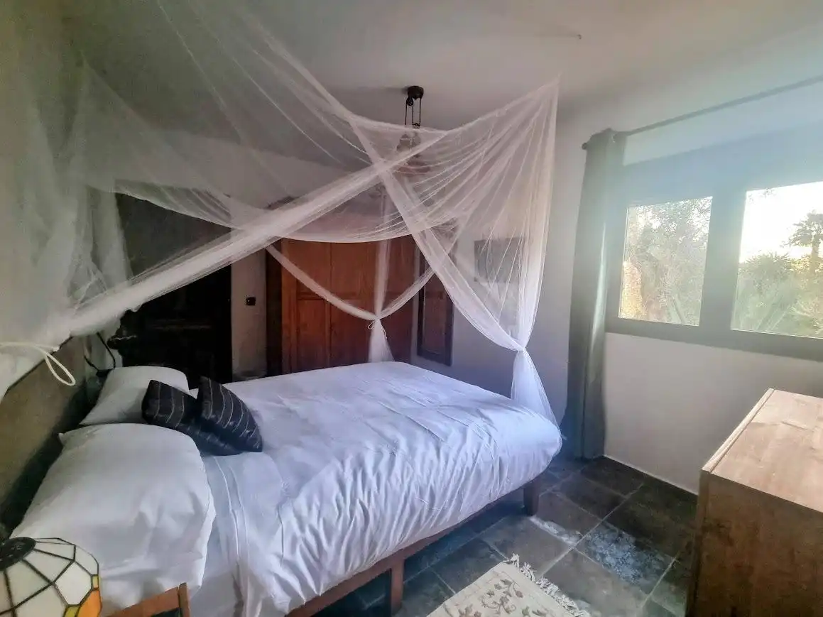 Habitación de Casa o chalet en venta en Alhaurín El Grande con Jardín privado y Piscina comunitaria