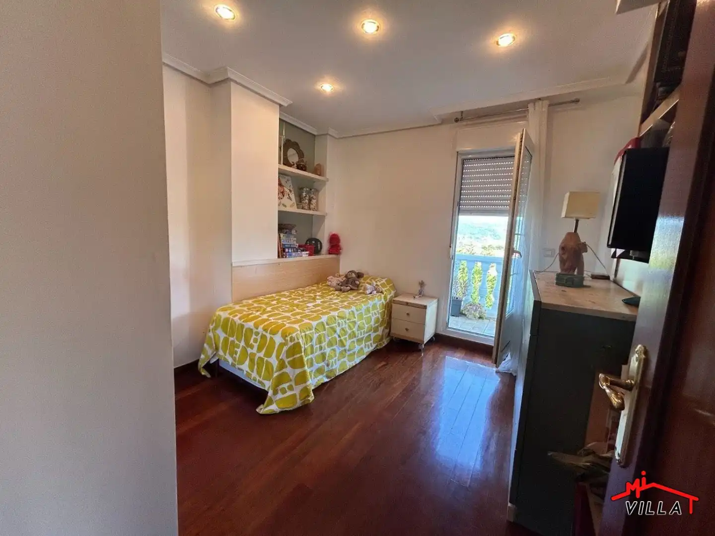 Bedroom of Houses for sale in Bárcena de Cicero  with Heating and Terrace