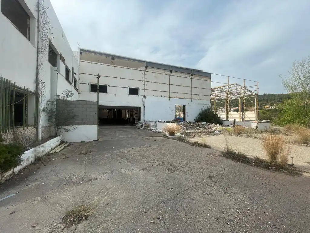 Nave industrial en venta en Oliva, Ribesalbes