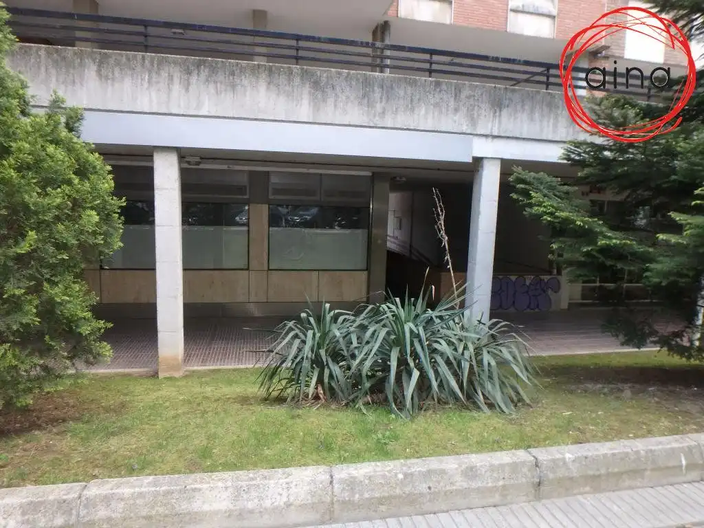 Business premises for sale in Iturrama, imagen 3