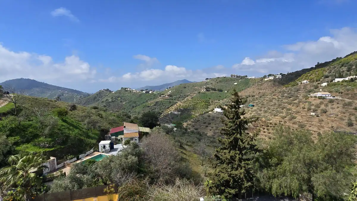 Casa rústica amb jardí en venda a Cómpeta, imagen 57