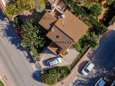 Villa con balcone in vendita a Cala en Blanes