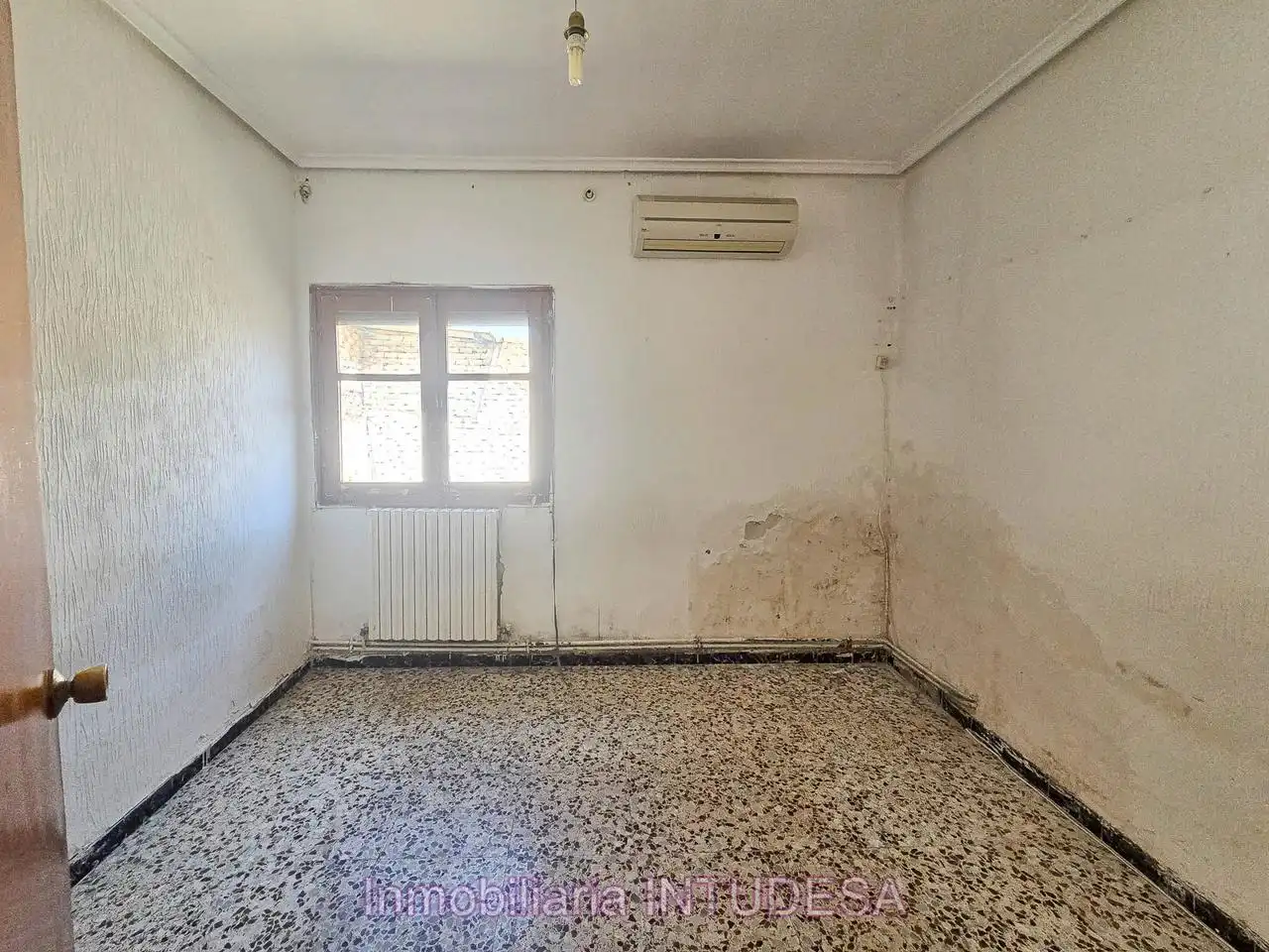 Houses for sale in Calle las Escuelas, Ablitas