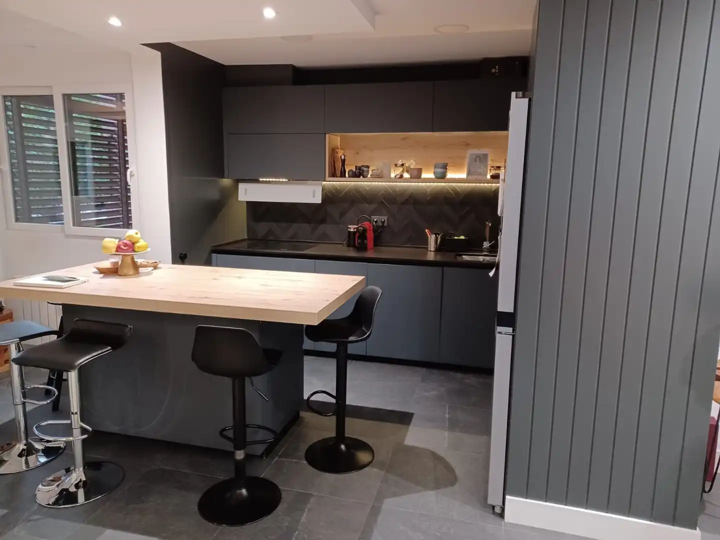 Kitchen of Flat for rent in Madrid  with Air Conditioner, Heating and Terrace