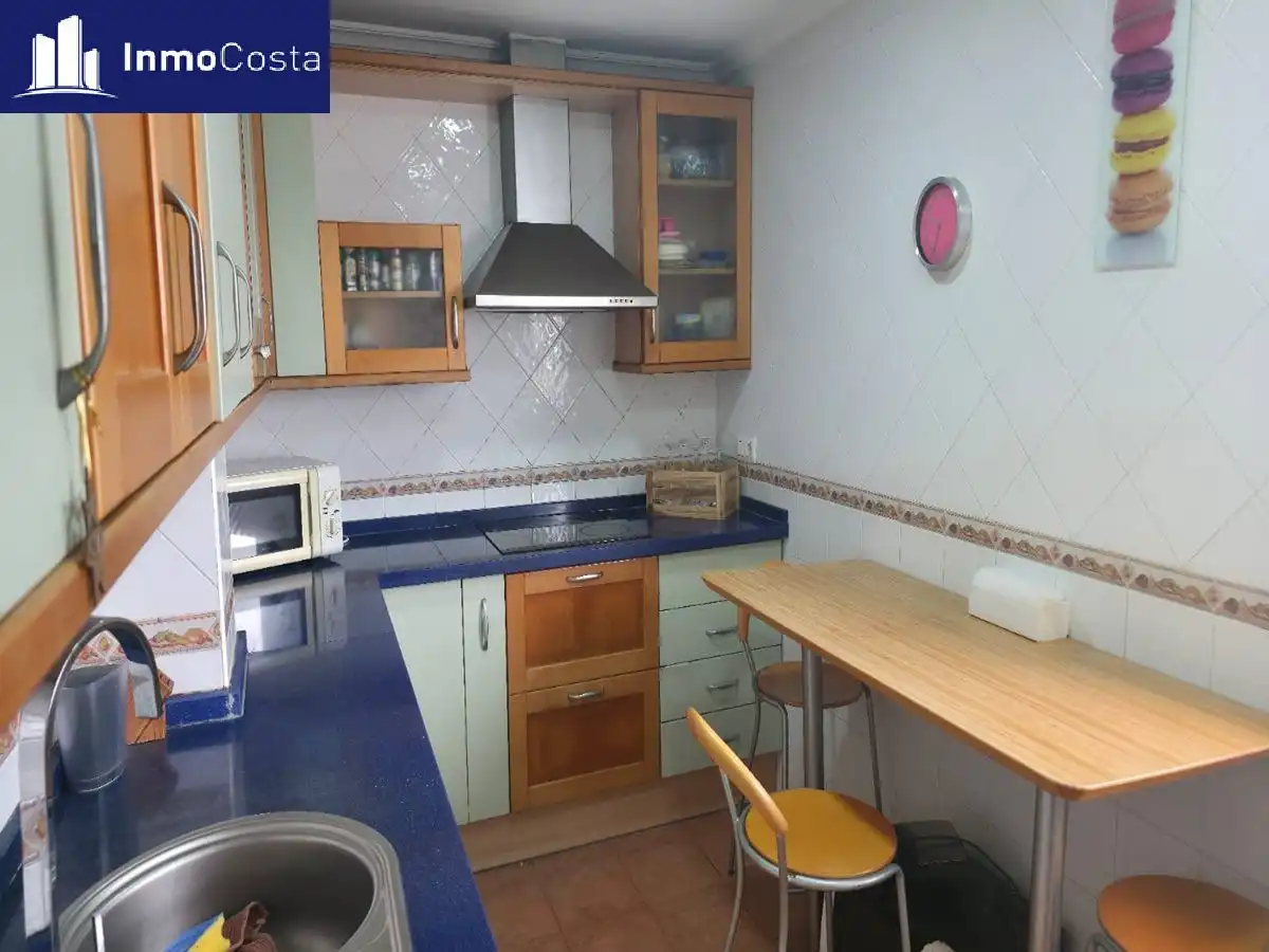 Cocina de Piso en venta en La Línea de la Concepción con Terraza y Trastero