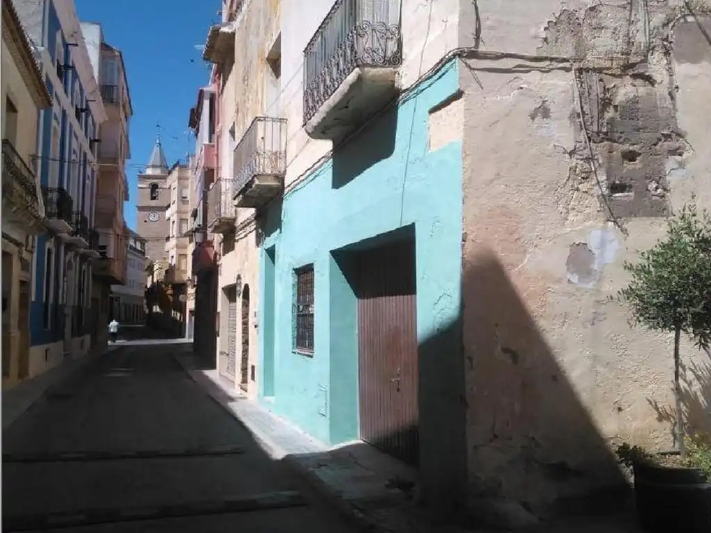 Vista exterior de Piso en venta en Sax
