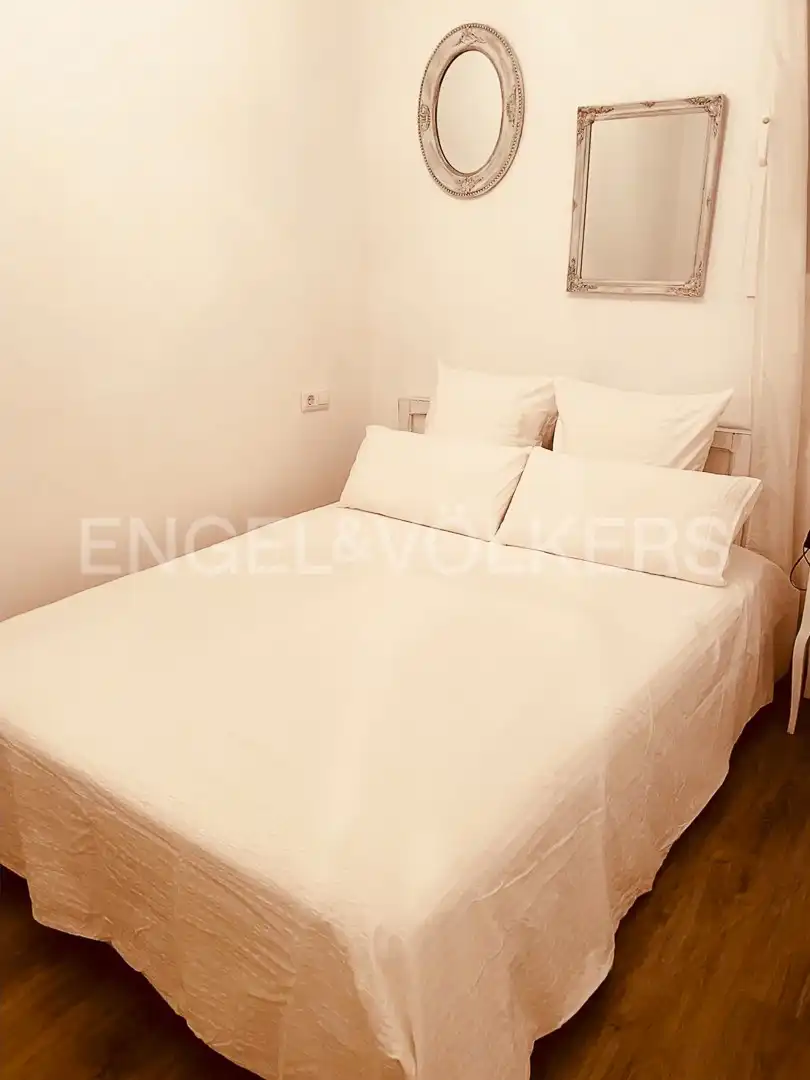 Habitación de Piso en venta en Barcelona con Aire acondicionado, Calefacción y Balcón