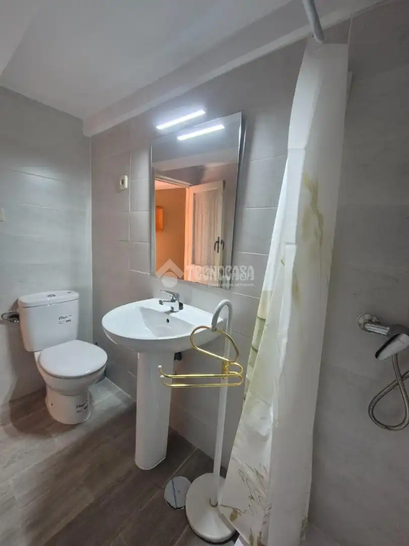 Baño de Finca rústica en venta en Estriégana con Calefacción