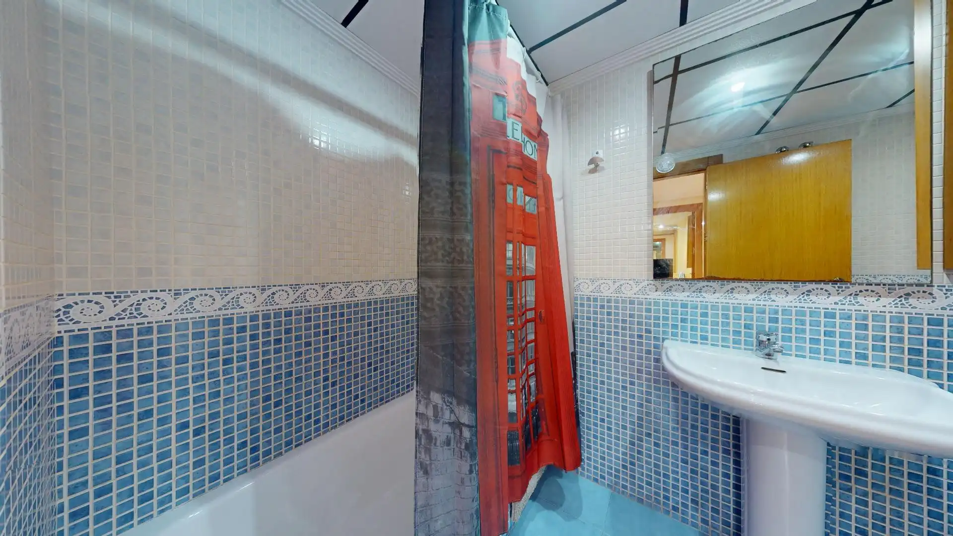 Bany de Apartament en venda en Los Alcázares amb Aire condicionat, Calefacció i Terrassa