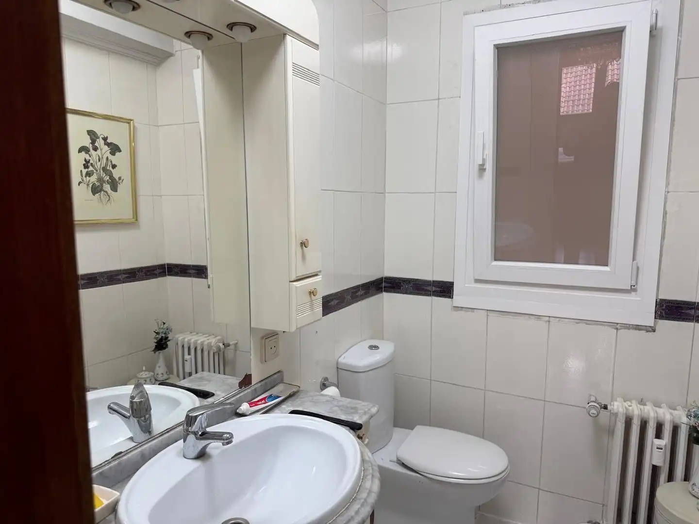 Bathroom of Flat for sale in Valladolid  with Heating, Terrace and Storage room